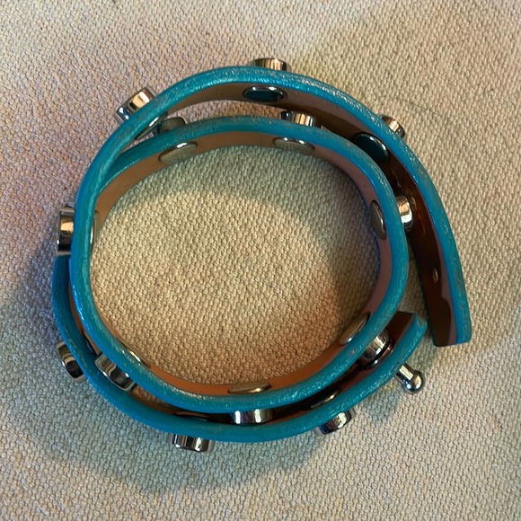 Tory Burch Turquoise Leather Double Wrap Bracelet NWOT - Picture 3 of 5